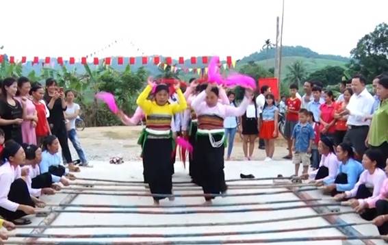 http://thoxuan.thanhhoa.gov.vn/file/download/636032133.html