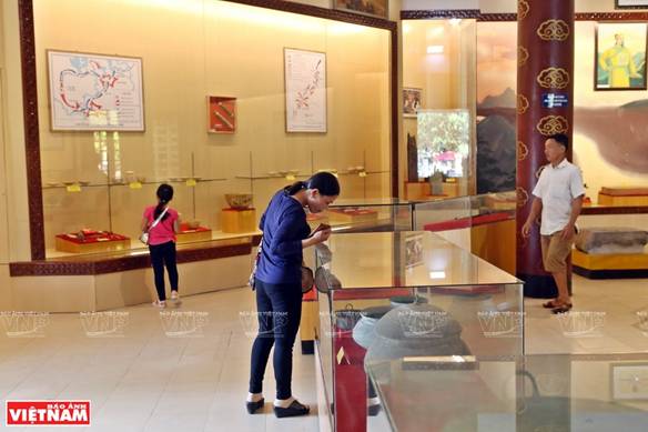https://cdn.baothanhhoa.vn/desktop/news/1917/105d4101357t2807l10.jpg